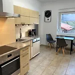Apartament Komfortable In Halle-kroellwitz