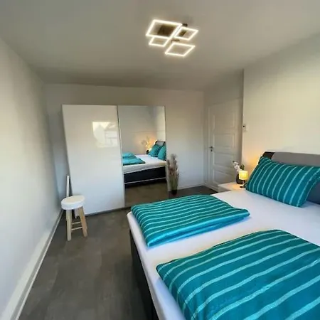 Komfortable In Halle-kroellwitz Lägenhet *