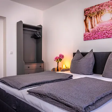 Komfortable In Halle-kröllwitz Apartment